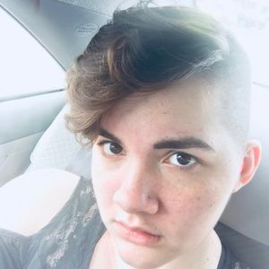 Meet your Posher, Joy